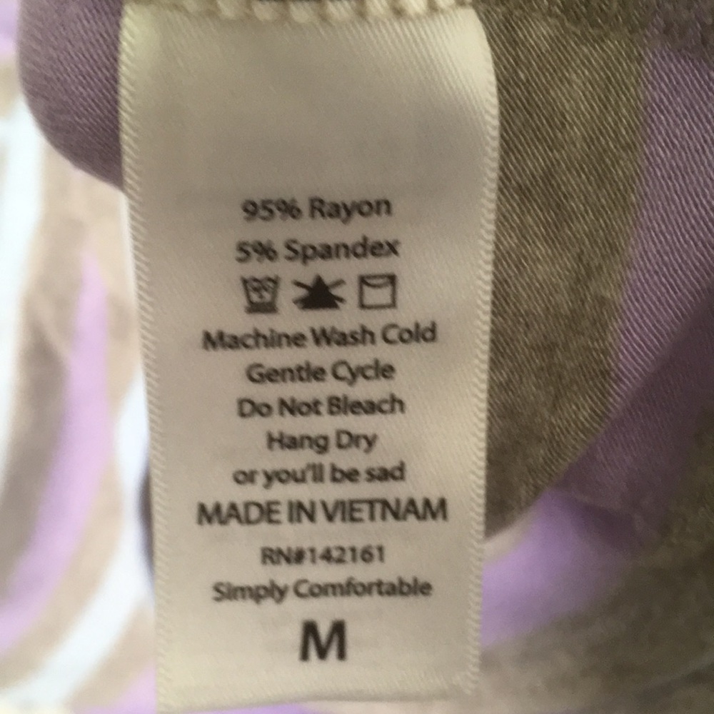 LulaRoe Randy M Baseball Shirt - Picture 3 of 5